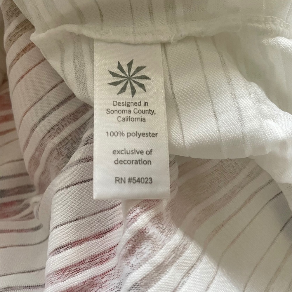 Athleta Floral Print Capri Leggings Illuminate White Top Crewneck Sweatshirt Set - Picture 13 of 16